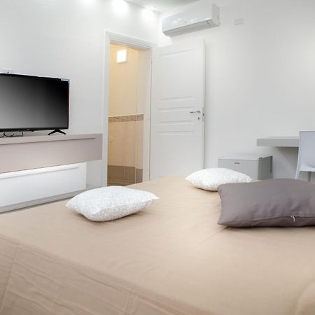 I Viaggi Di Ki 호텔 산타테레사의갈루라 외부 사진